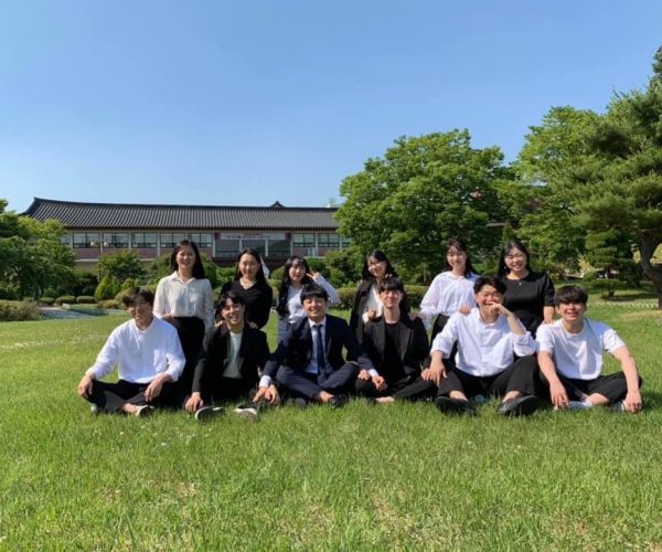 2019학년도-영어영문학과-학생회임원.jpg